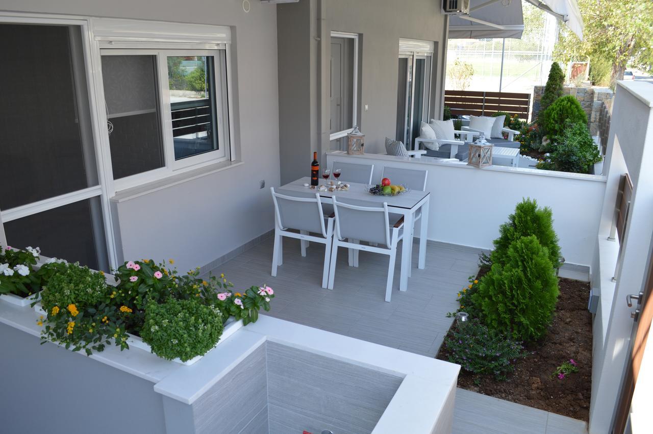 Aqua Luxury Villas Nea Poteidaia Esterno foto