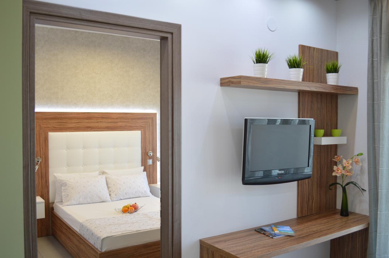 Aqua Luxury Villas Nea Poteidaia Esterno foto